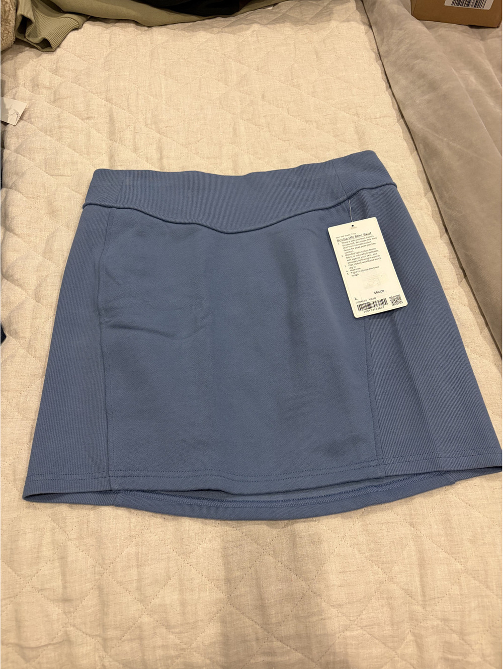 NWT Lululemon Scuba HR Mini Skirt size L in oasis blue